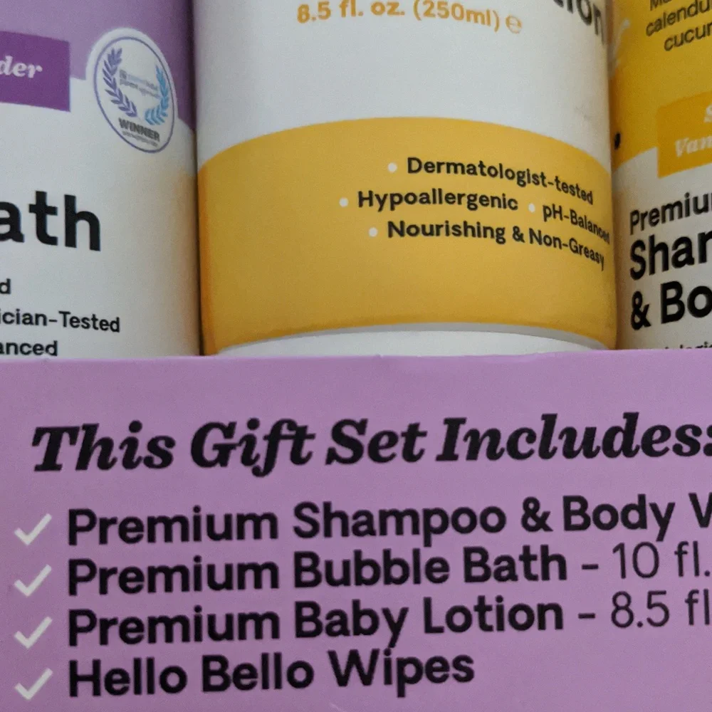 Hello Bello Squeaky Clean Kiddo Kit, Baby Bath Time Gift Set - Picture 4 of 5